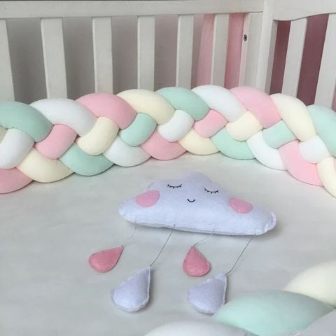TRESSE DE LIT BEBE rose vert